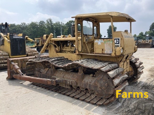 🚜 بلدوزر D5 – قوة لا تضاهى وتحكم مطلق 🚜